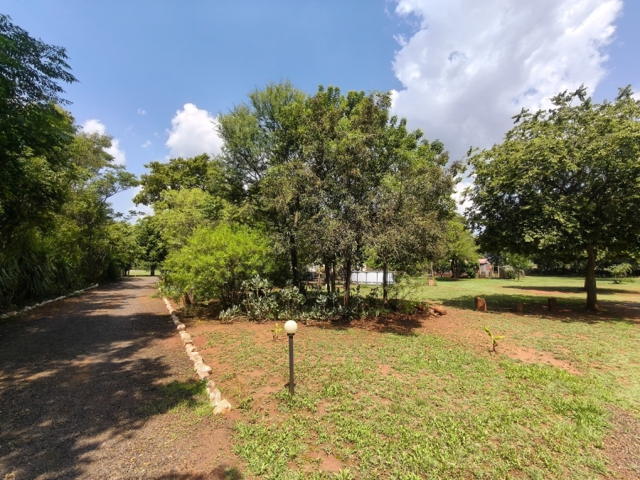 2 Bedroom Property for Sale in Kroondal North West